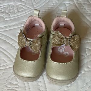 Infant sneakers